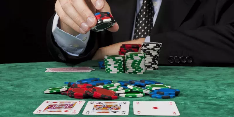 Tìm hiểu thuật ngữ Block Bet Poker là gì?