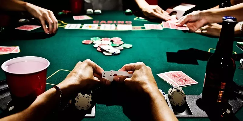 Poker 7 Lá Là Gì? Hướng Dẫn Cách Chơi Chi Tiết 2023
