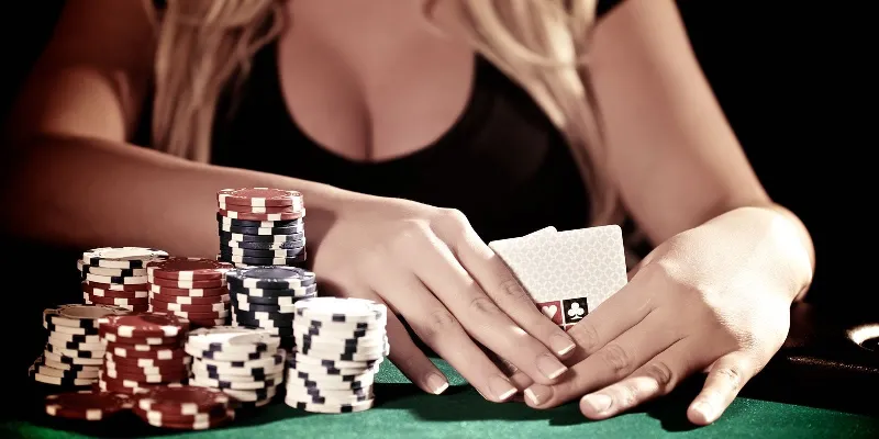 Poker Tournament Là Gì? Chiến Thuật Chơi Poker Tại M88
