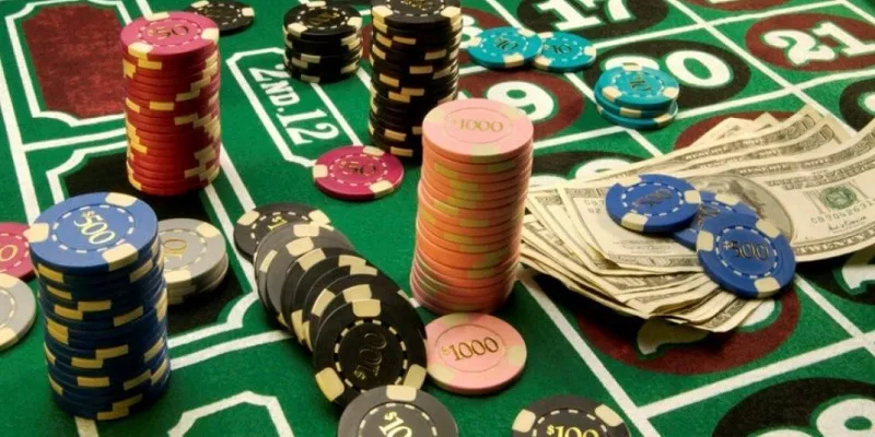 Giới thiệu chiến thuật chơi Poker toàn thắng